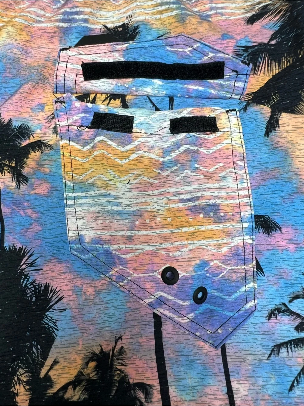 Title: Ocean Current Sunset Palms Tropical Beach Volley Shorts Multicolor Size M